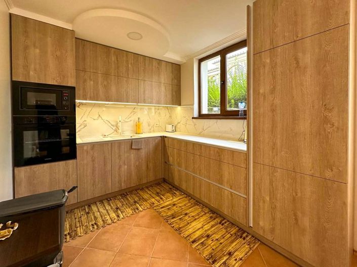 Image No.2-3 Bed Property for sale