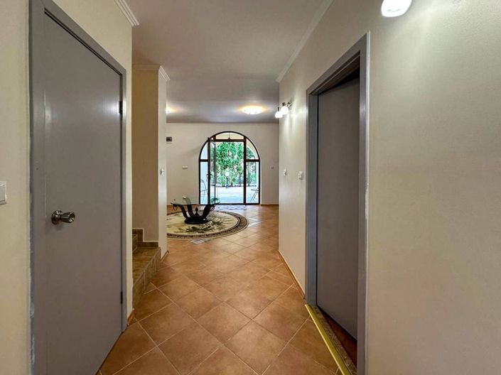 Image No.4-3 Bed Property for sale