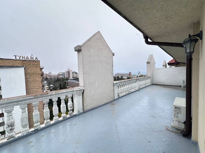 Image No.3-2 Bed Property for sale