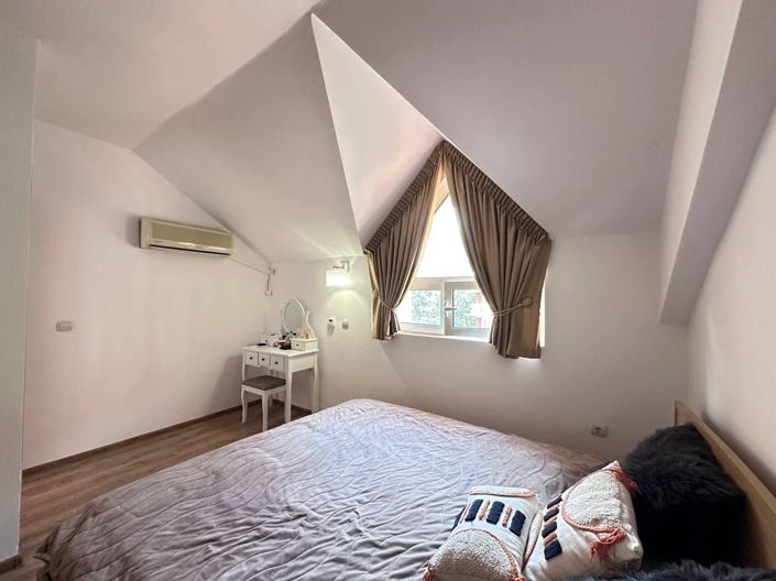 Image No.4-2 Bed Property for sale