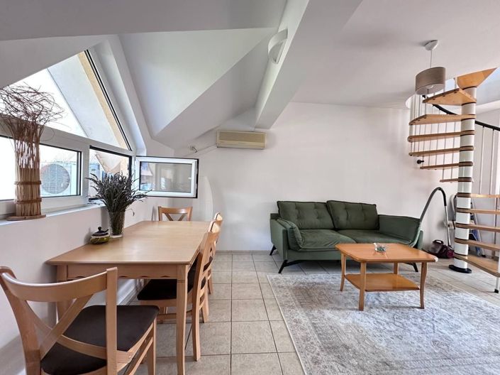 Image No.5-2 Bed Property for sale