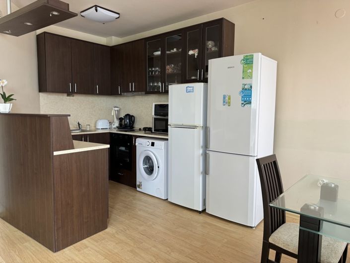 Image No.8-2 Bed Property for sale