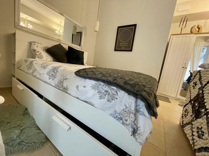 Image No.9-3 Bed Property for sale