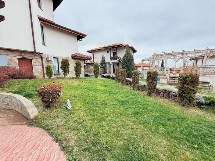 Image No.7-2 Bed Property for sale