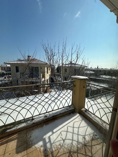 Image No.6-3 Bed Property for sale