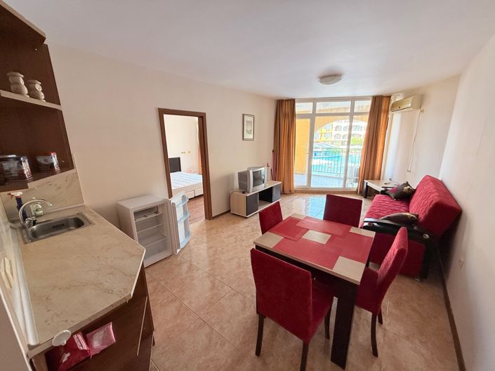 Image No.10-1 Bed Property for sale