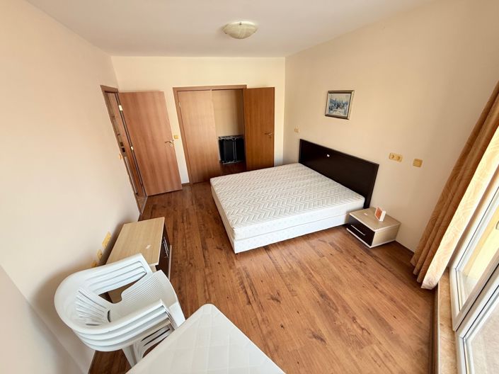 Image No.3-1 Bed Property for sale