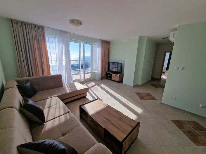 Image No.2-2 Bed Property for sale