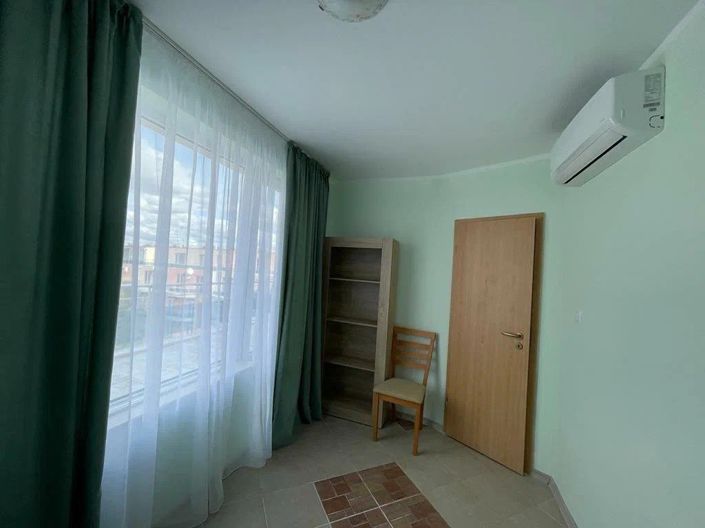 Image No.8-2 Bed Property for sale