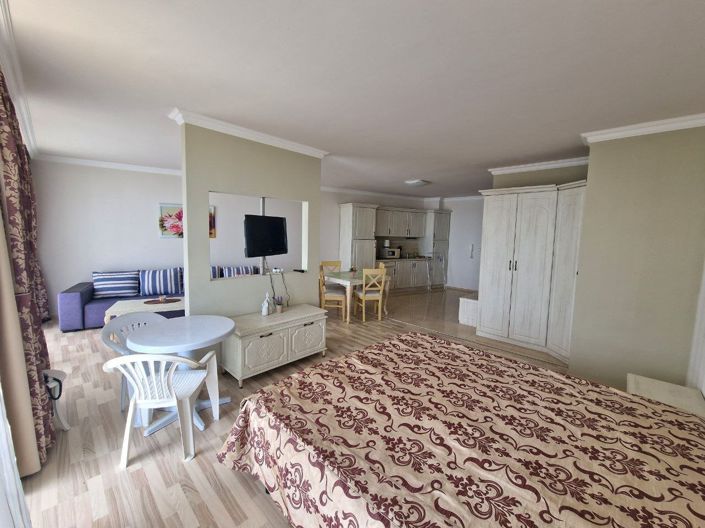 Image No.3-1 Bed Property for sale