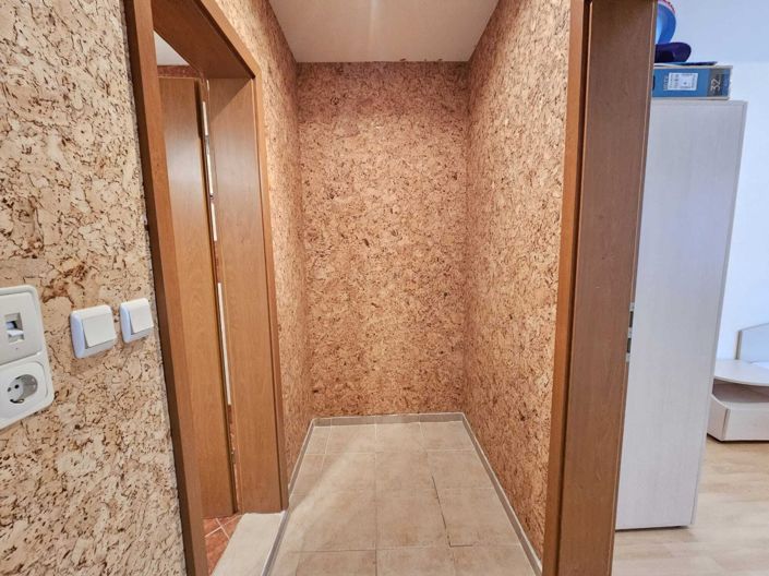 Image No.4-1 Bed Property for sale