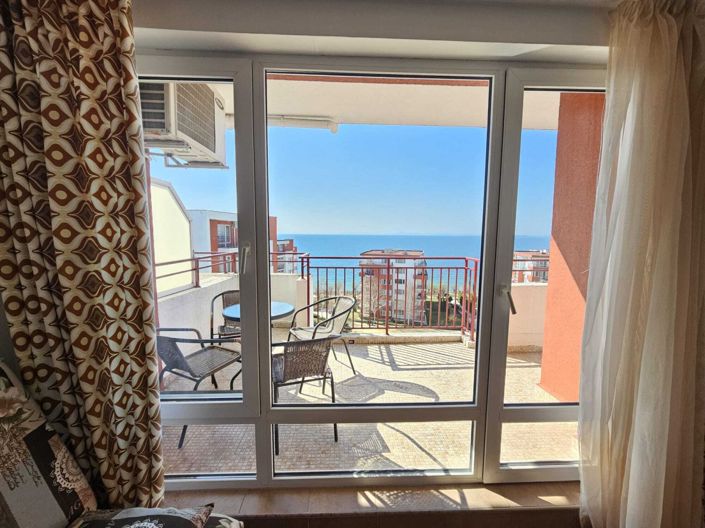 Image No.9-2 Bed Property for sale