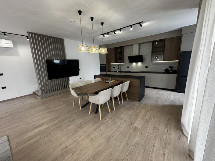 Image No.4-Propriété de 4 chambres à vendre à Varna