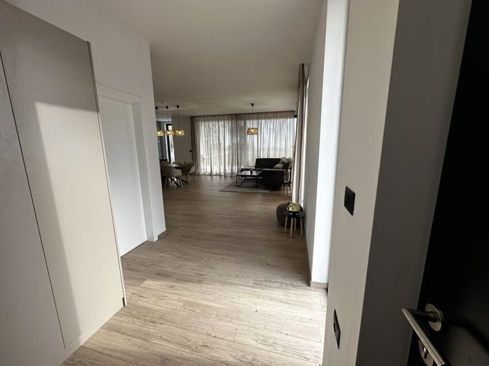 Image No.7-Propriété de 4 chambres à vendre à Varna