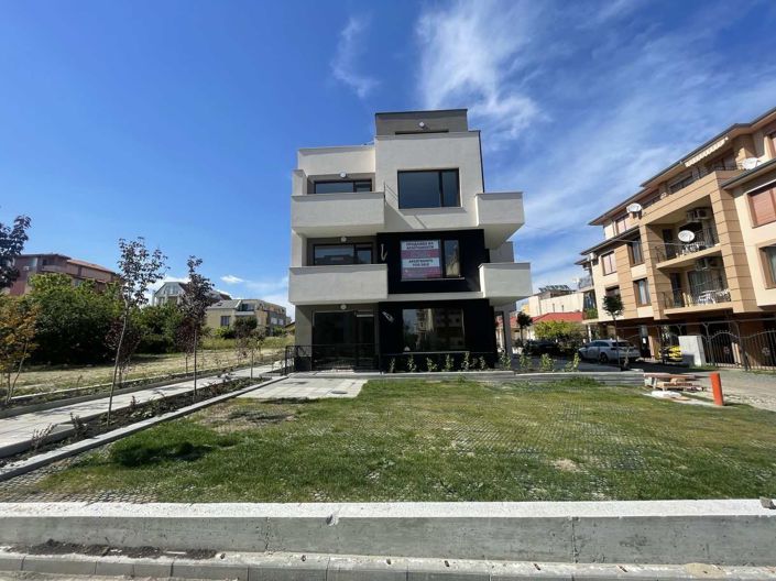 Image No.3-2 Bed Property for sale