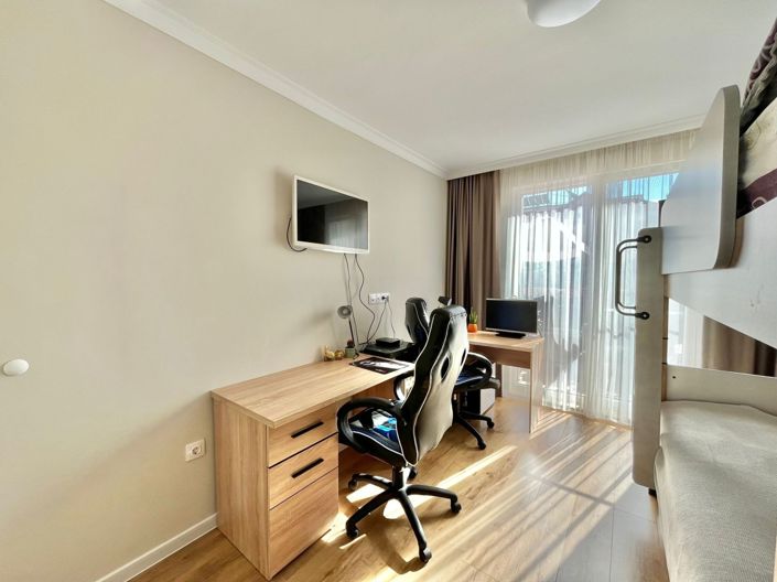 Image No.2-2 Bed Property for sale