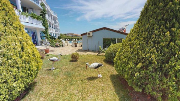 Image No.4-2 Bed Property for sale