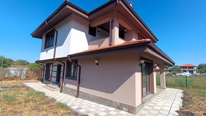 Image No.2-3 Bed Property for sale