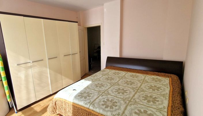 Image No.4-2 Bed Property for sale