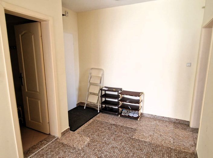 Image No.7-2 Bed Property for sale