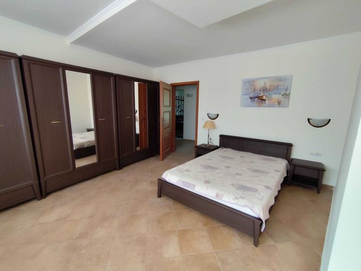 Image No.2-3 Bed Property for sale