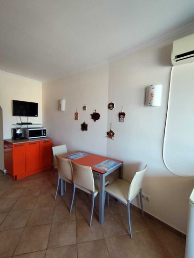 Image No.6-3 Bed Property for sale