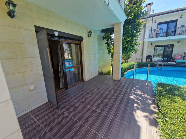 Image No.3-2 Bed Property for sale