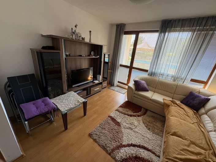 Image No.5-1 Bed Property for sale