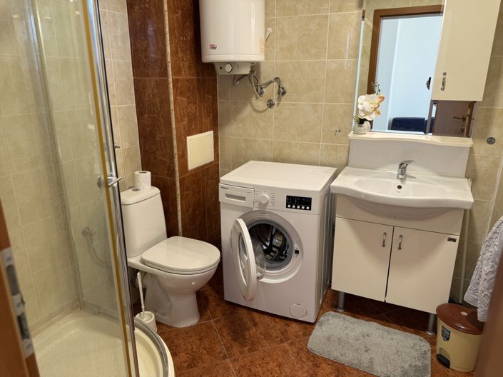 Image No.8-1 Bed Property for sale