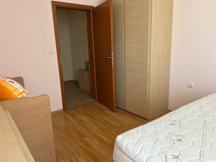 Image No.8-1 Bed Property for sale