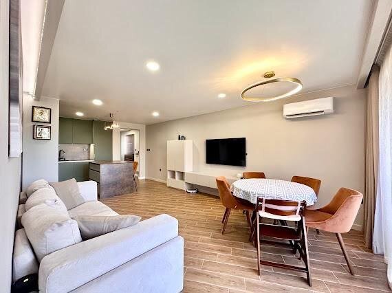 Image No.3-2 Bed Property for sale