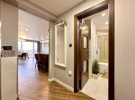 Image No.6-2 Bed Property for sale