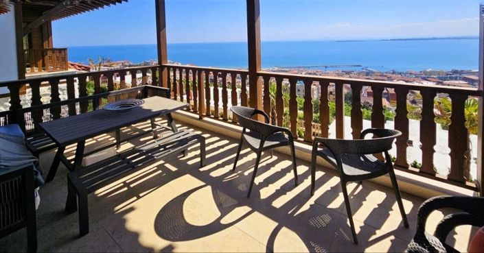 Image No.3-4 Bed Property for sale