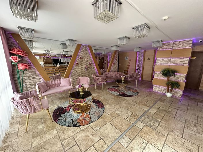 Image No.2-2 Bed Property for sale