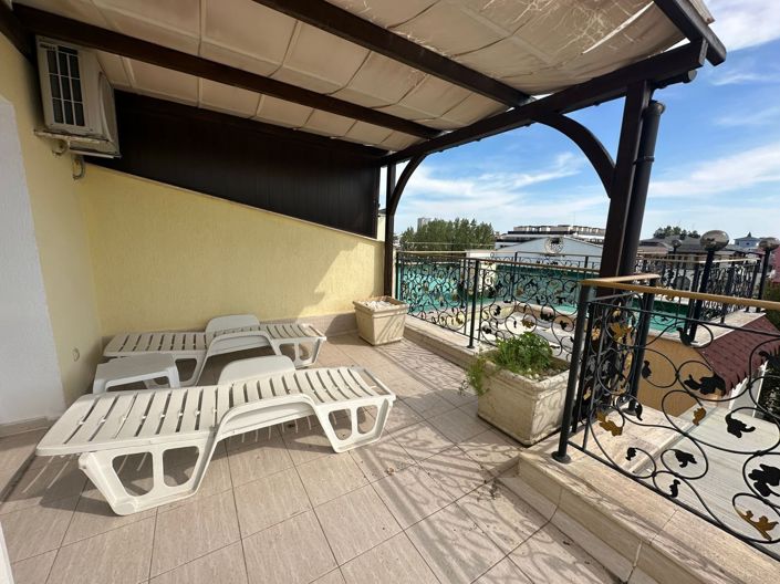 Image No.4-2 Bed Property for sale