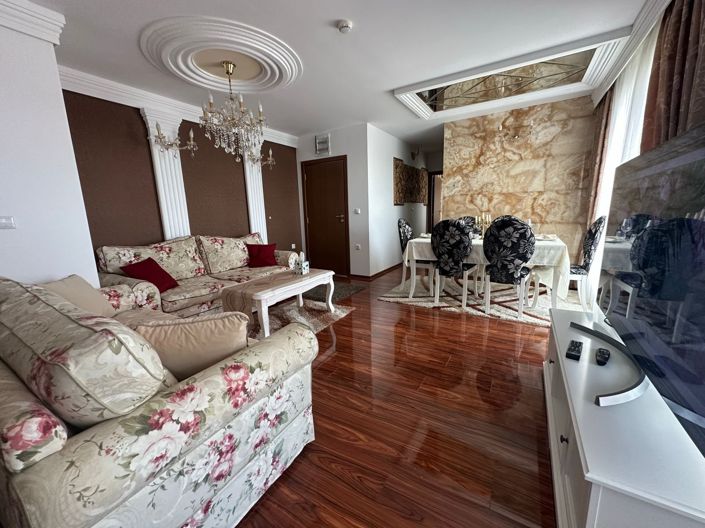 Image No.6-2 Bed Property for sale