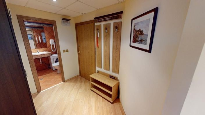 Image No.2-1 Bed Property for sale