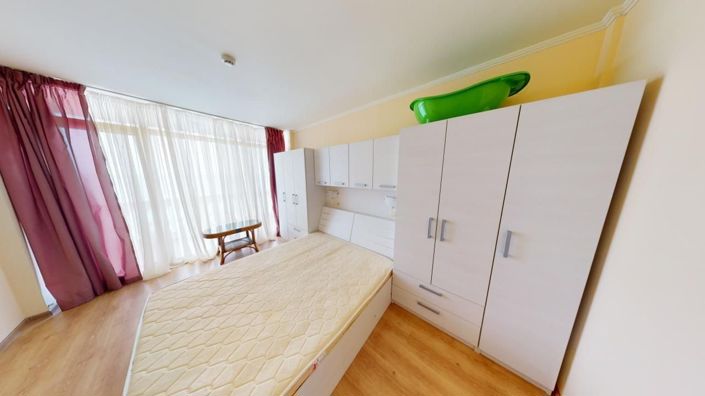 Image No.4-2 Bed Property for sale