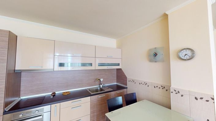 Image No.5-2 Bed Property for sale