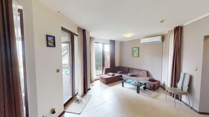 Image No.3-3 Bed Property for sale