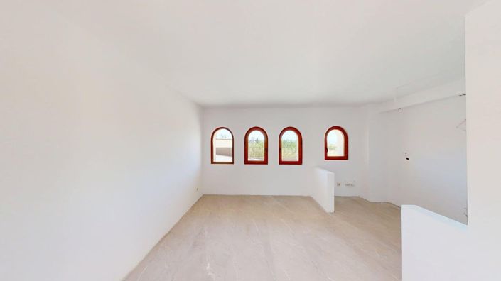 Image No.5-1 Bed Property for sale