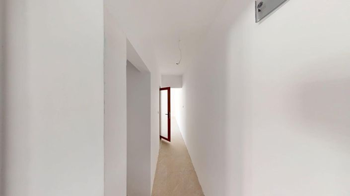 Image No.10-1 Bed Property for sale