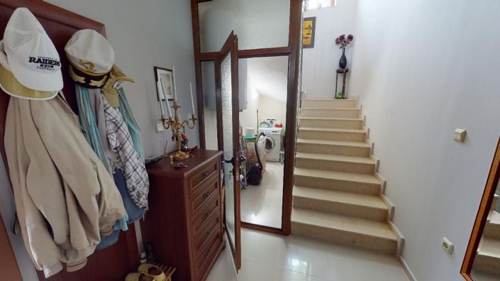 Image No.4-Propriété de 4 chambres à vendre à Kosharitsa