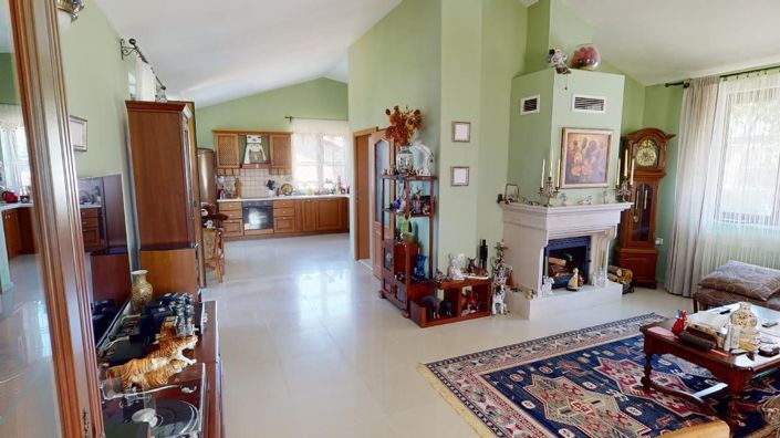 Image No.5-Propriété de 4 chambres à vendre à Kosharitsa