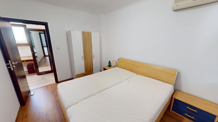 Image No.6-2 Bed Property for sale