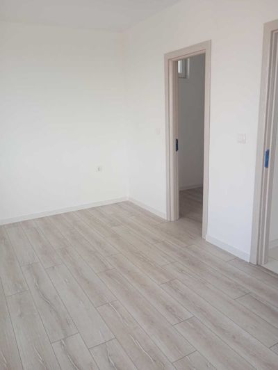 Image No.3-4 Bed Property for sale