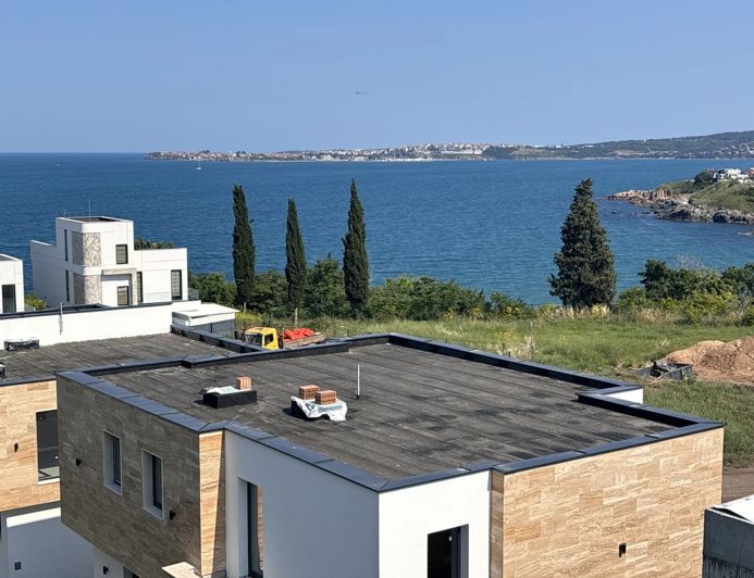 Image No.5-Propriété de 3 chambres à vendre à Chernomorets