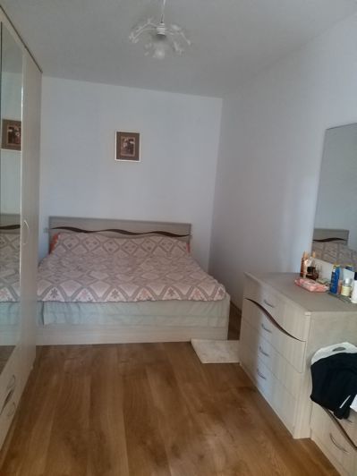 Image No.10-1 Bed Property for sale