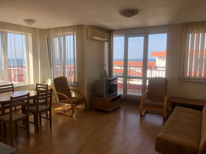 Image No.6-3 Bed Property for sale