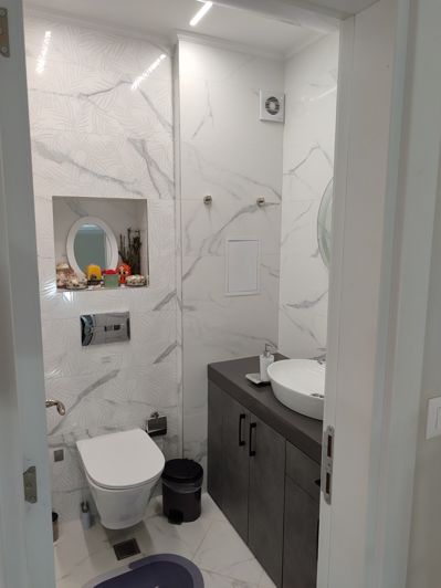 Image No.7-2 Bed Property for sale